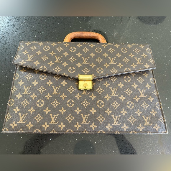 Vintage AUTHENTIC Louis Vuitton Briefcase - Picture 1 of 10